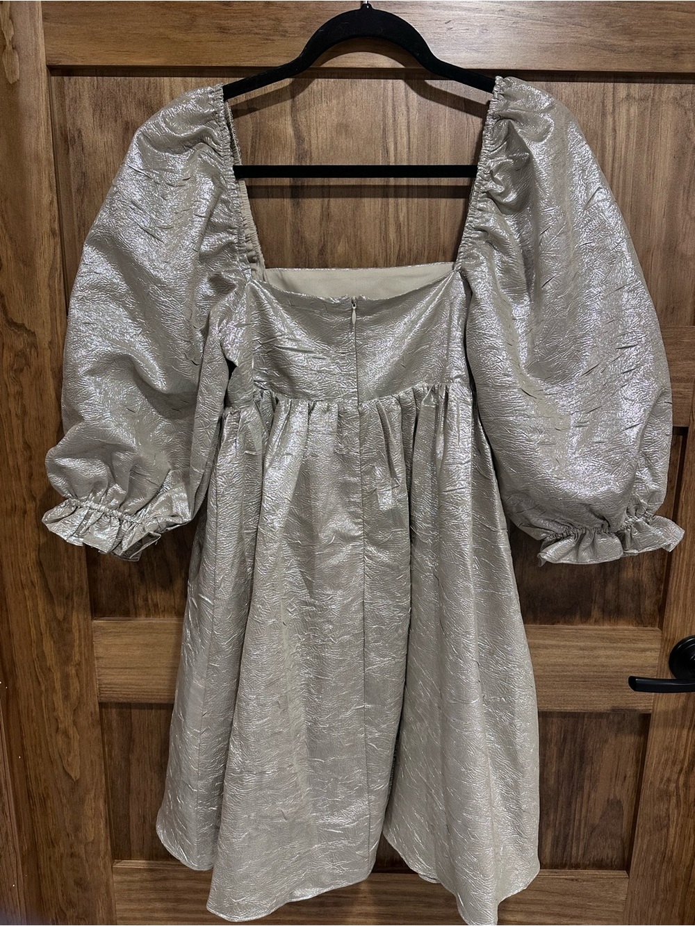 Luxe Boutique Dress - Picture 2 of 4